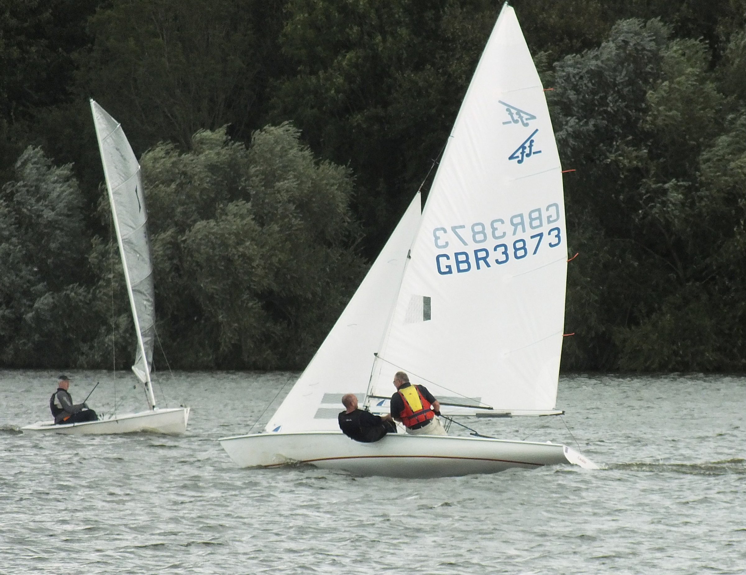 Close racing action